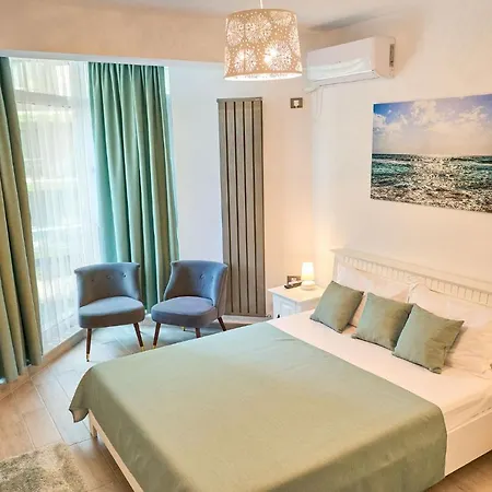 Seastar - N Pools Apartment *