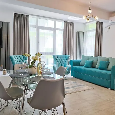 Apartment Seastar - N Pools *