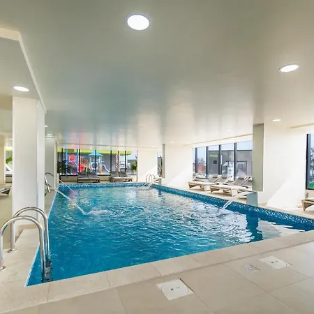 Seastar - N Pools Mamaia