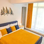 Seastar - N Pools Lejlighed Mamaia