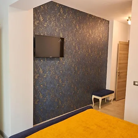 Seastar - N Pools Apartament *